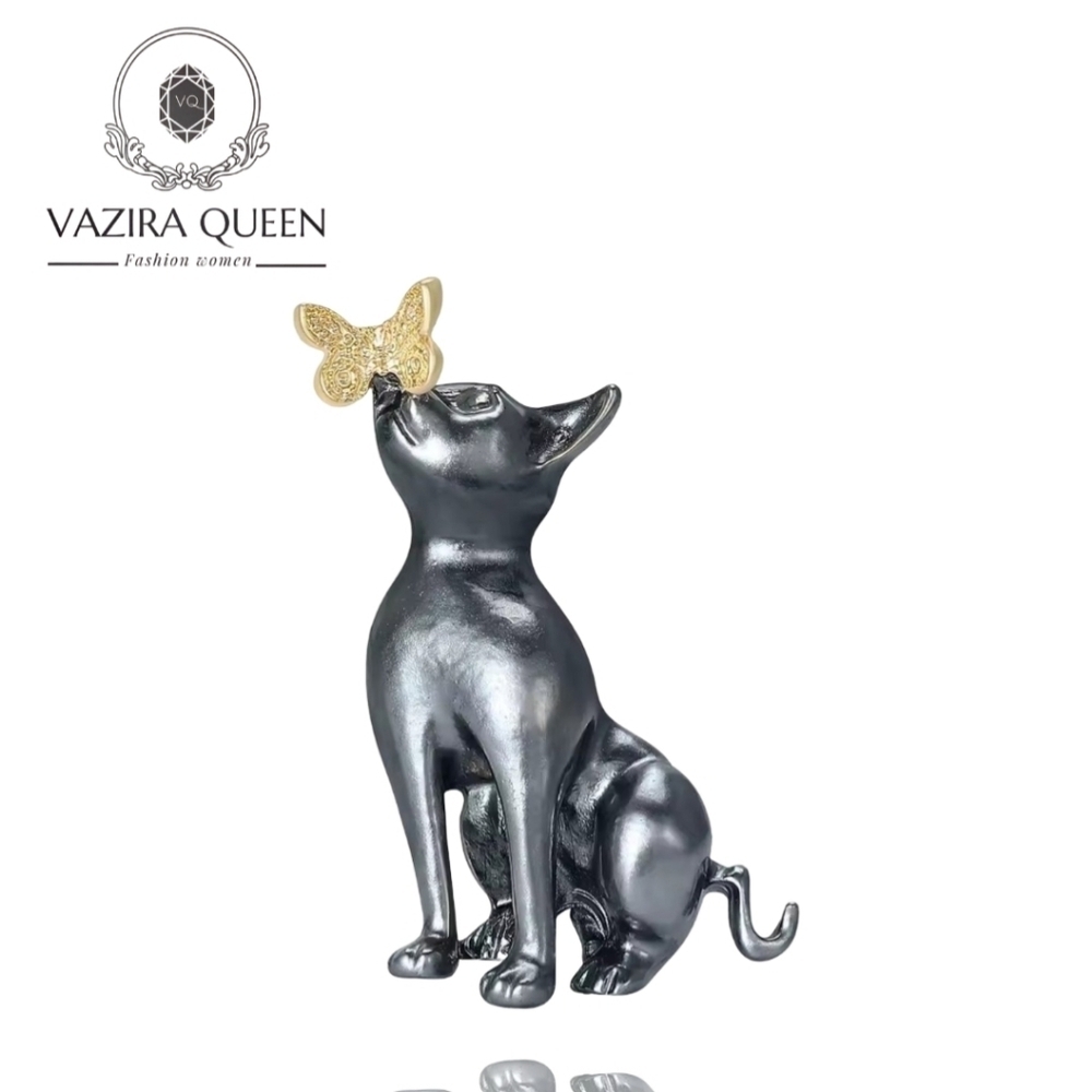 VQ Cat Brooch with Butterfly